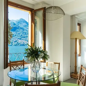 Romantic Pier By Rent Carate Urio