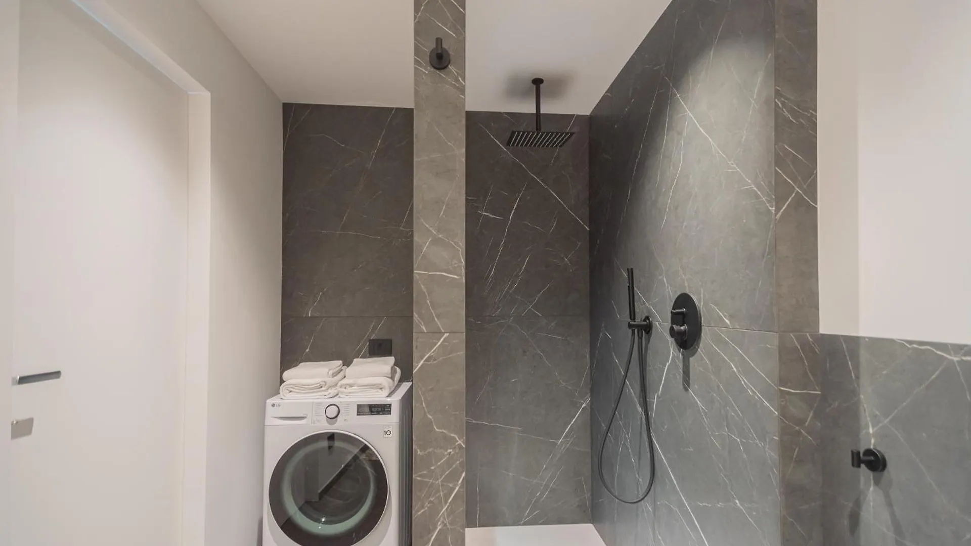 شقة Piccola Como Lotus By Rent All Como Carate Urio